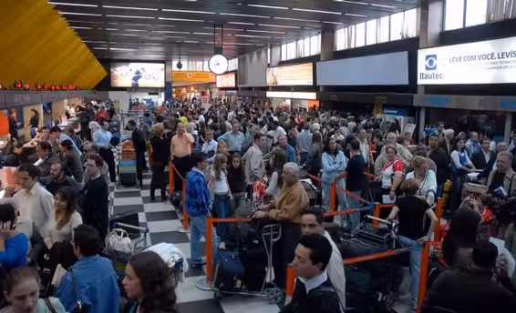 fila_aeroporto