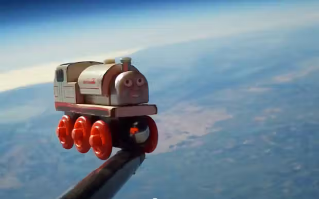 toy_train