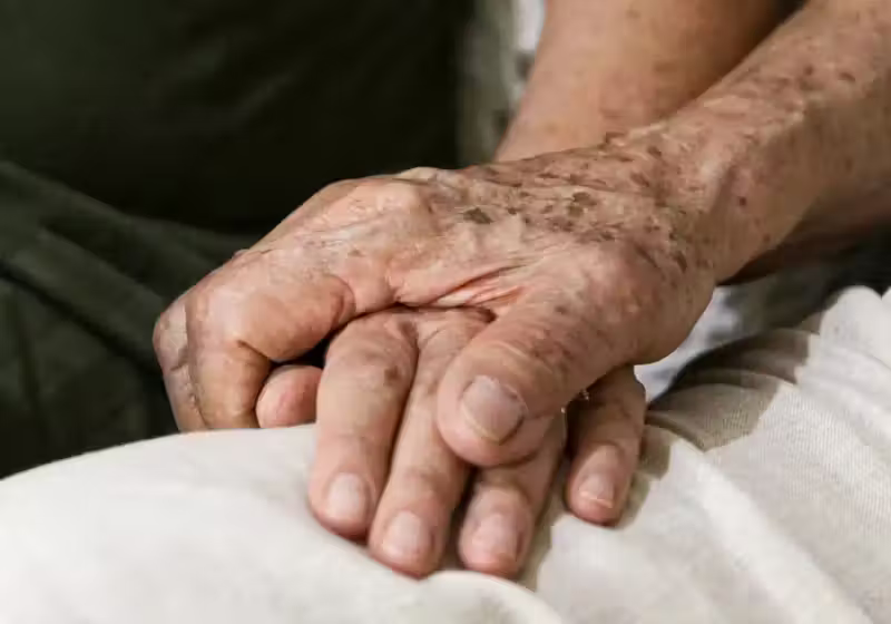Anvisa aprovou o Kinsula, primeiro medicamento que pode retardar a progressão do Alzheimer. Já provado nos EUA, ele é da farmacêutica Eli Lilly. - Foto: Marcelo Camargo/Agência Brasil