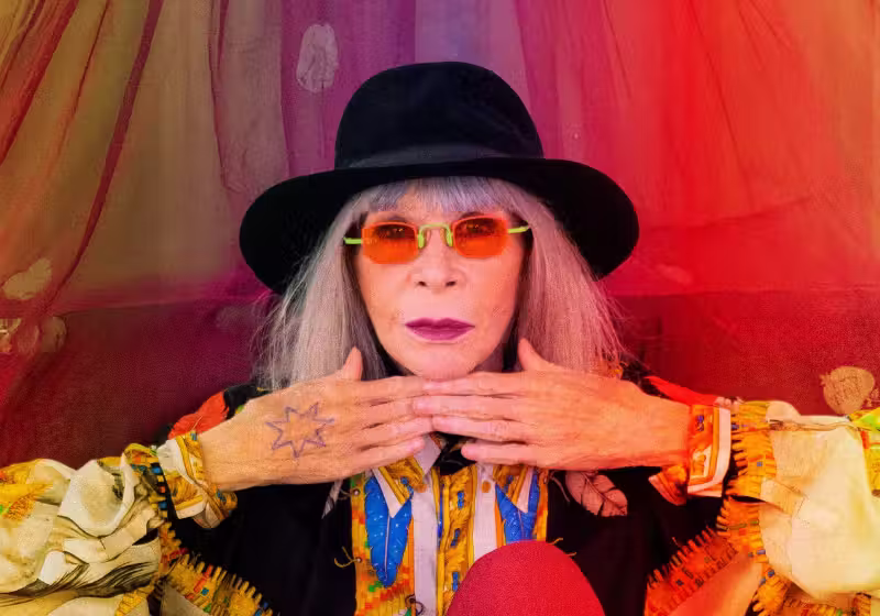 A vida da cantora e compositora Rita Lee será mostrada em um documentário cheio de imagens inéditas guardadas pela família e produzido pela Max. - Foto: Max streaming