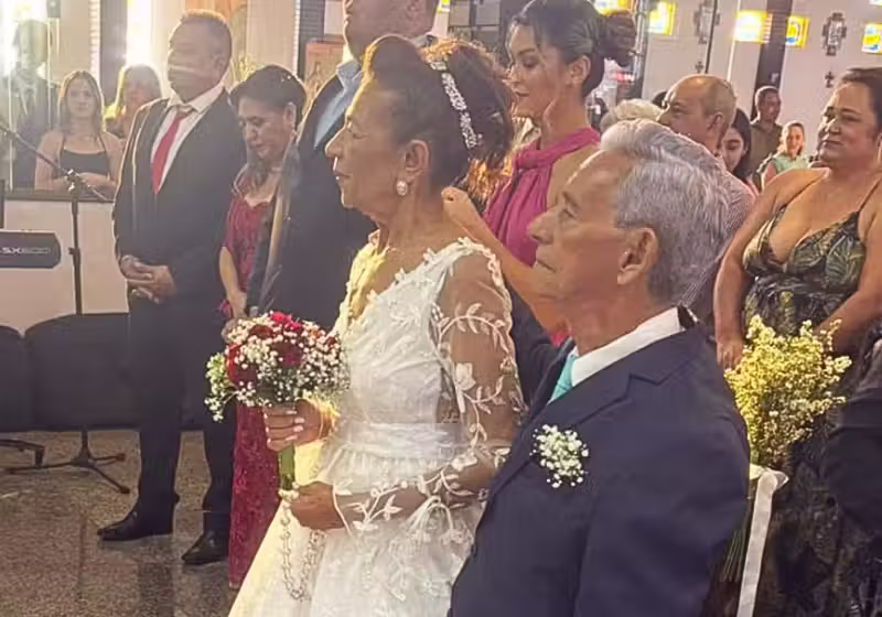 A idosa Maria Lúcia, de 70 anos, que nunca namorou, se casou com o Clemente, um senhor de 84 anos, no Paraná. - Foto: Arquivo pessoal