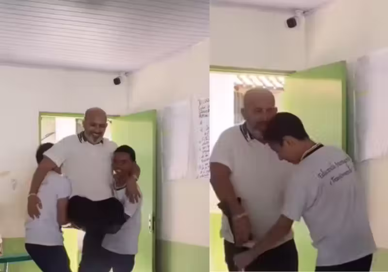 Os alunos têm tanto carinho com o professor Renne Cesar, de uma escola no interior do Maranhão, que chegam a fazer cadeirinha para levar o professor até a mesa dele na sala de aula. -. Foto: @rennecesar
