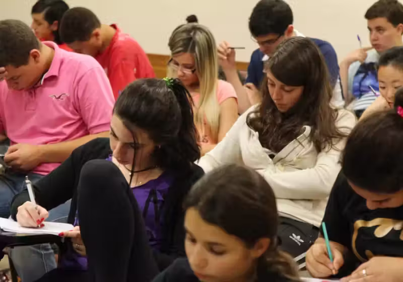 Ao todo, o concurso do TCU para nível médio vai ofertar 40 vagas e o salário passa de R$ 15 mil.. - Foto: Marcos Santos/USP Imagens