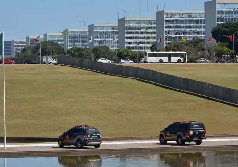 A Esplanada dos Ministérios, em Brasilia, onde boa parte dos aprovados no Enem dos Concursos vai trabalhar. As inscrições já começvaram. - Foto: Antonio Cruz/Agência Brasil