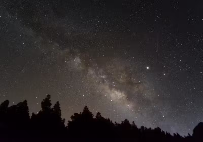 A chuva de estrelas cadentes Delta Aquáridas iluminará o céu de julho por duas semanas. - Foto: Juan Fco. Marrero / Flickr - CCommons