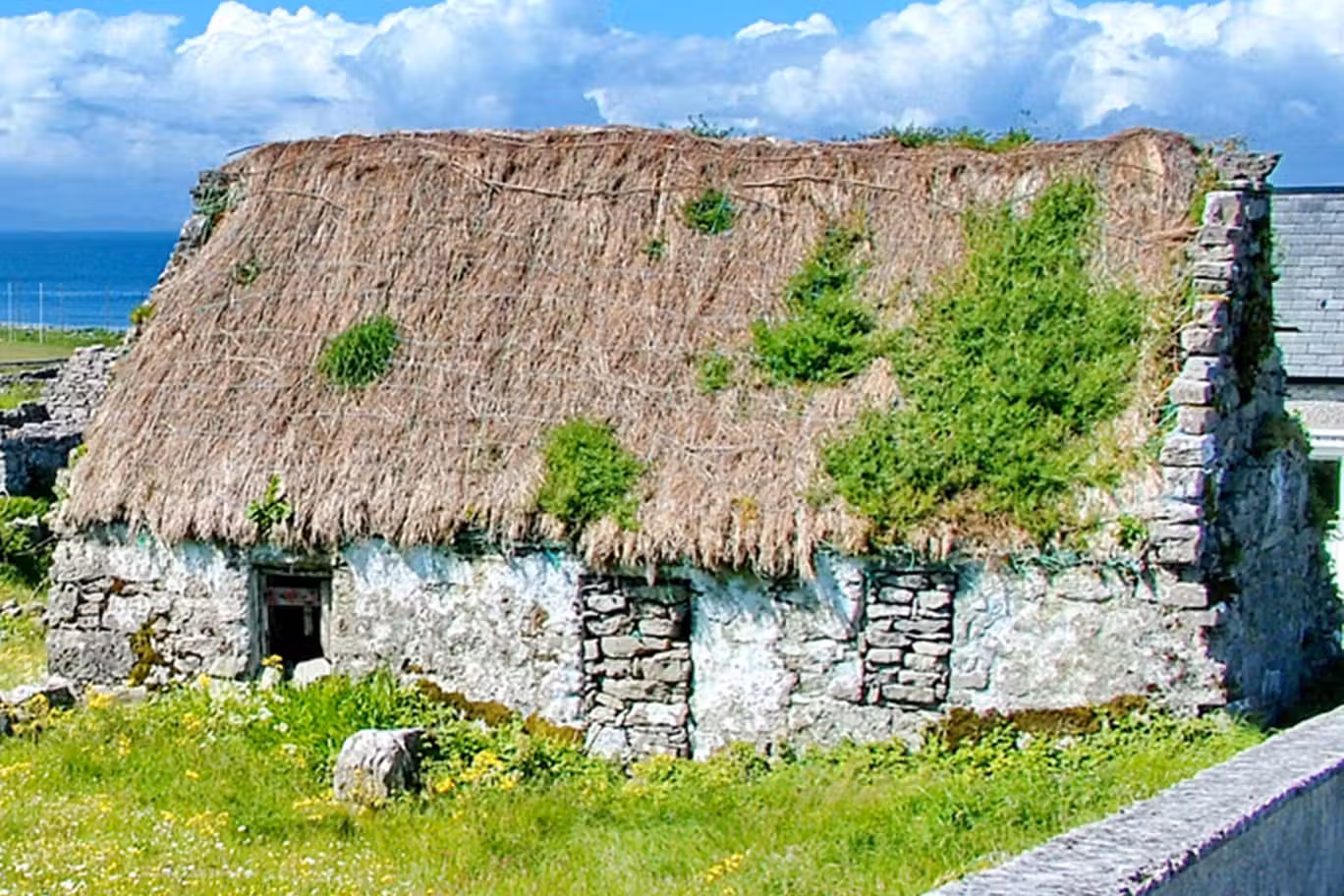 Irlanda vai pagar R$ 500 mil para quem quiser morar nas ilhas paradisíacas do país. - Foto: Getty/iStock