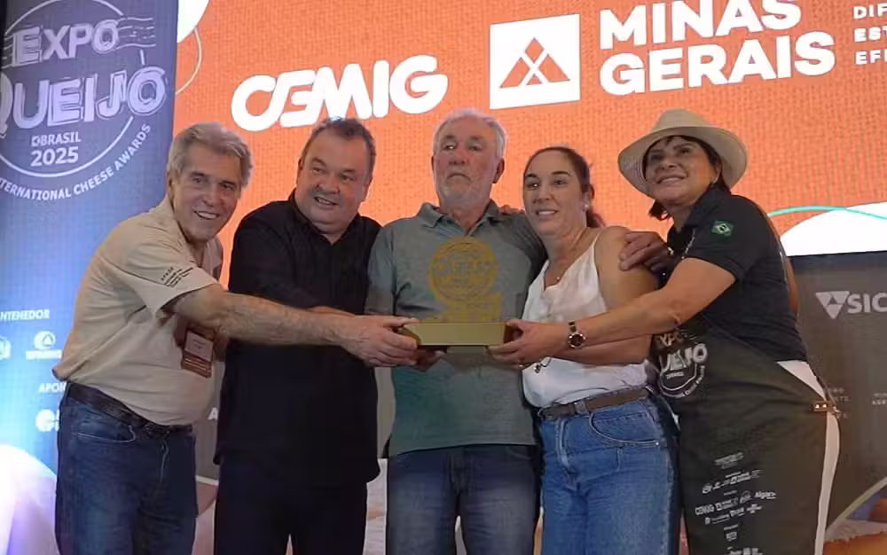 O queijo artesanal brasileiro, de Alagoa (MG) conquista Prêmio Super Ouro na 5ª ExpoQueijo Brasil - Foto: Reprodução / EPTV