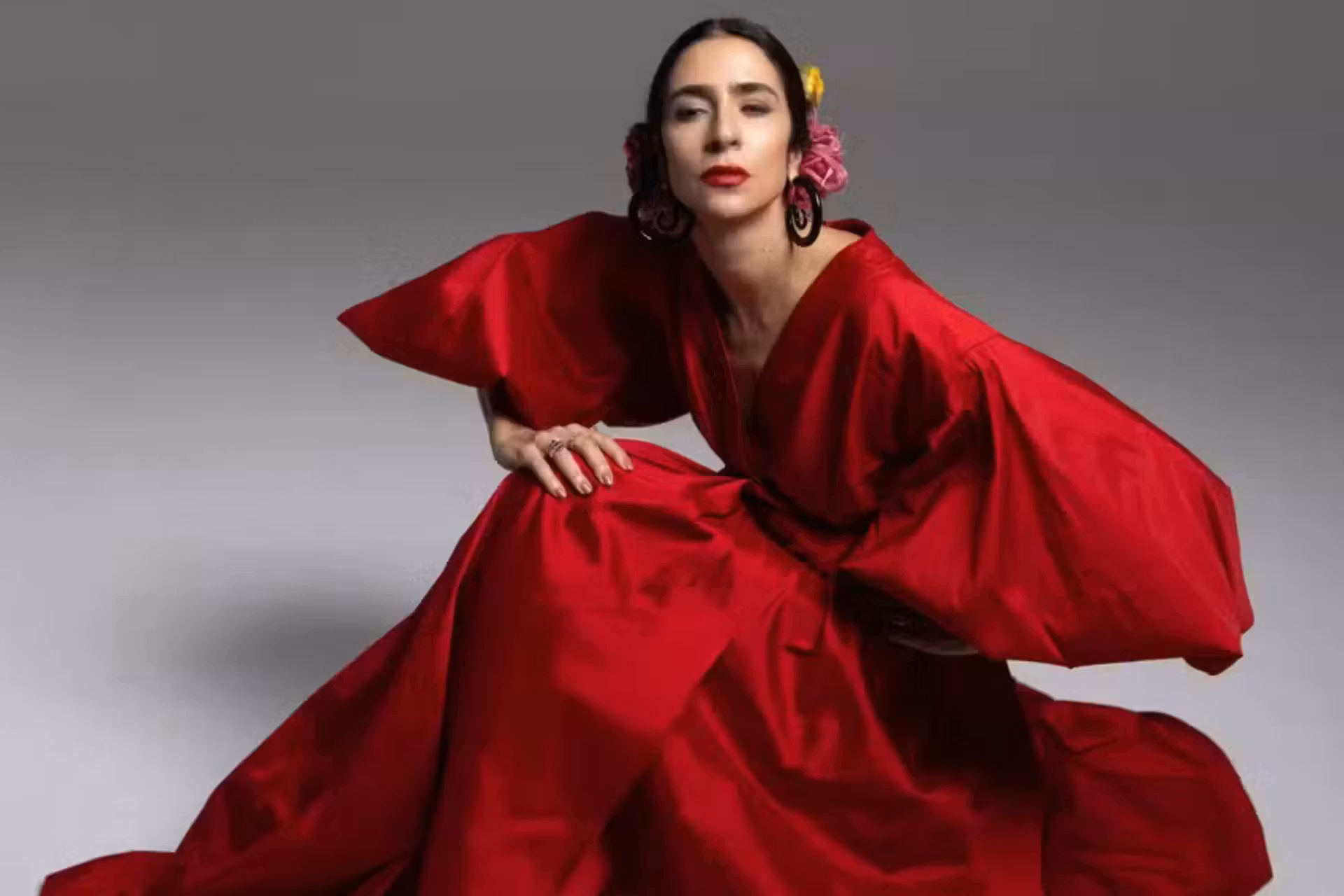 Marisa Monte e orquestra. Começa venda de ingressos em Brasília. A turnê vai passar por BH, Rio, São Paulo, Curitiba e Porto Alegre. - Foto: Divulgação/Leo Aversa