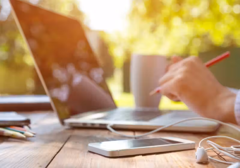 A ciência comprovou que trabalhar home office melhora a saúde e deixa as pessoas mais felizes. - Foto: Pixabay