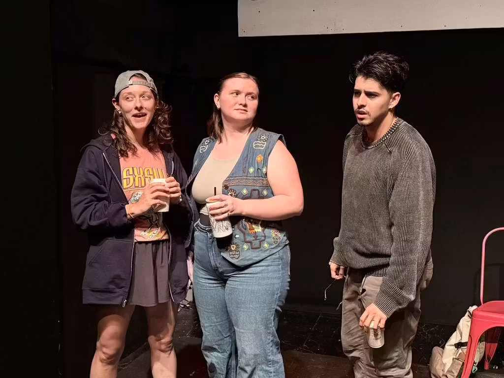 O ator brasileiro Roberto Nonato Filho estreia nova peça em Nova York esta semana. O Festival “Inferno” fala dos 7 pecados capitais. - Foto: divulgação