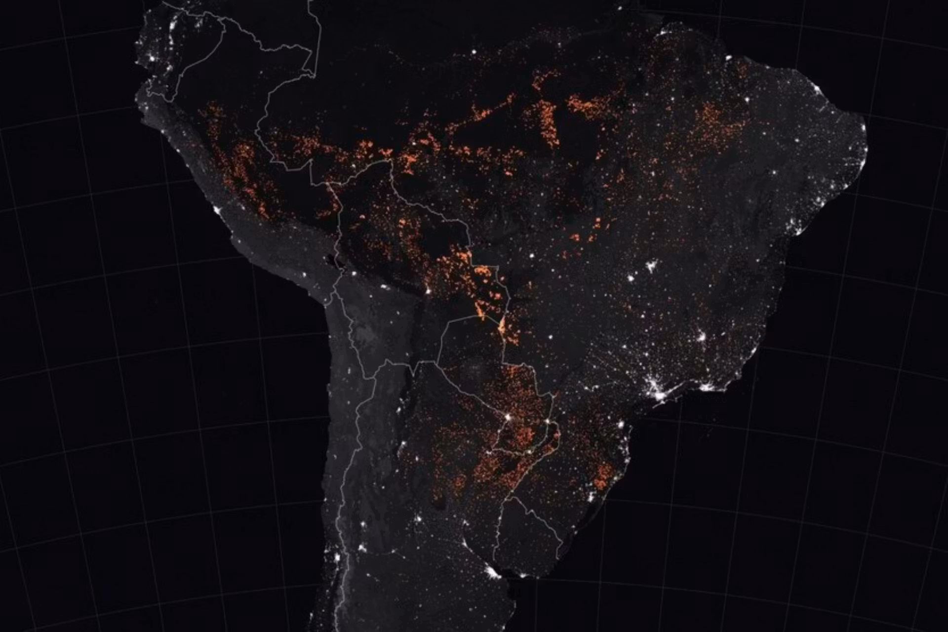 A imprensa internacional comemora: “O Brasil registra queda de 65% nas áreas queimadas na Amazônia, menor índice" da história. - Foto: NASA EOSDIS