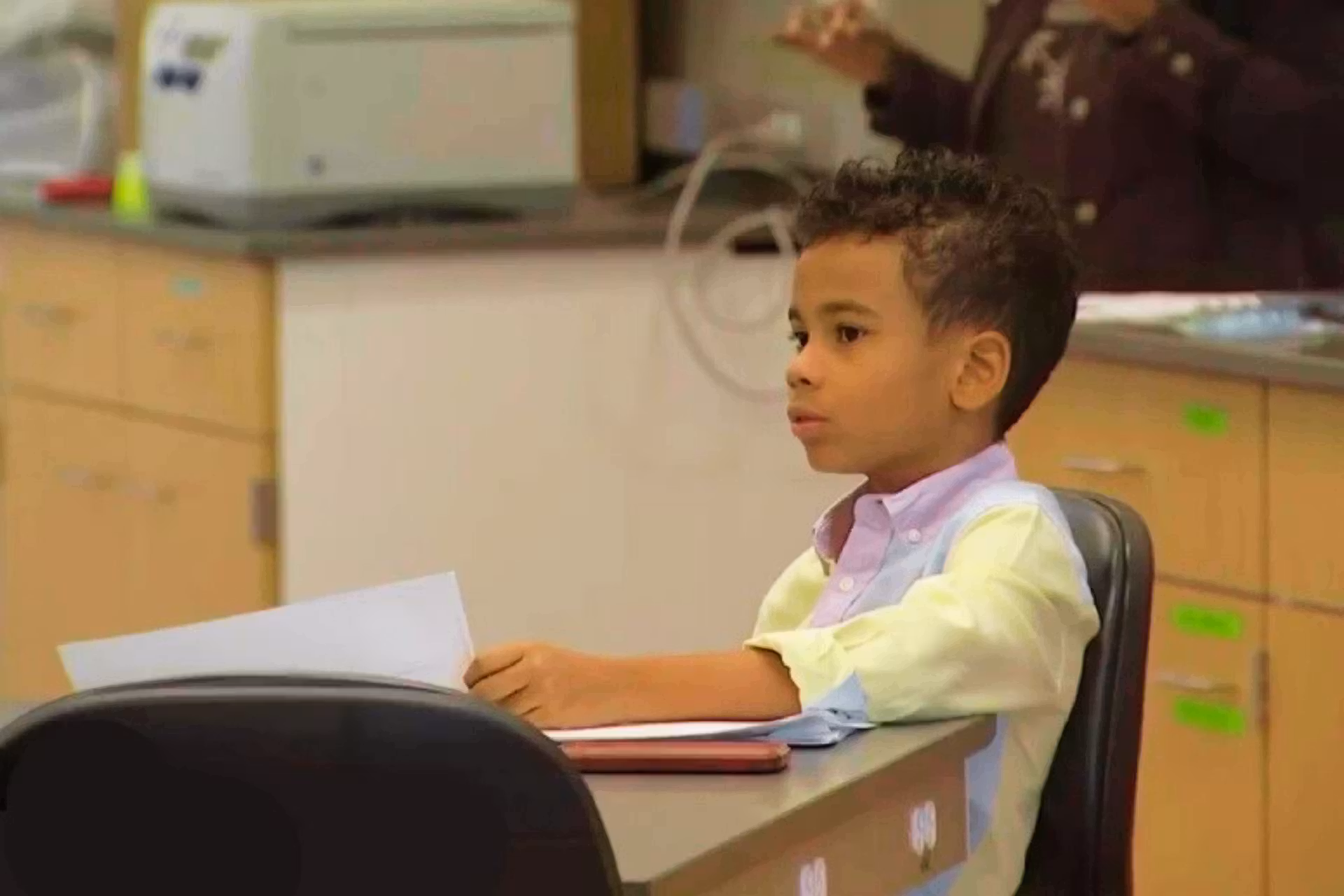 Um menino, o superdotado de 9 anos, faz faculdade e o Ensino Médio ao mesmo tempo na Pensilvânia, (EUA). - Foto: NBC News