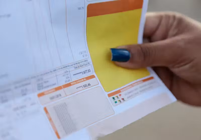 A ANEEL anunciou que a bandeira de tarifação passa de vermelha para amarela agora em dezembro - Foto: Brenno Carvalho