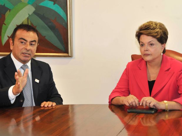 dilma_presidente_renault_abr619