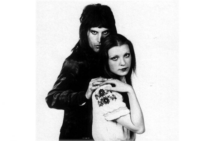 freddie-mary-close-10|freddiemary|frediemary2|freddie-Mary-close-1|freddie-Mary-close-4|freddie-Mary-close-3|freddie-Mary-close-2 |freddiemary|frediemary2||||