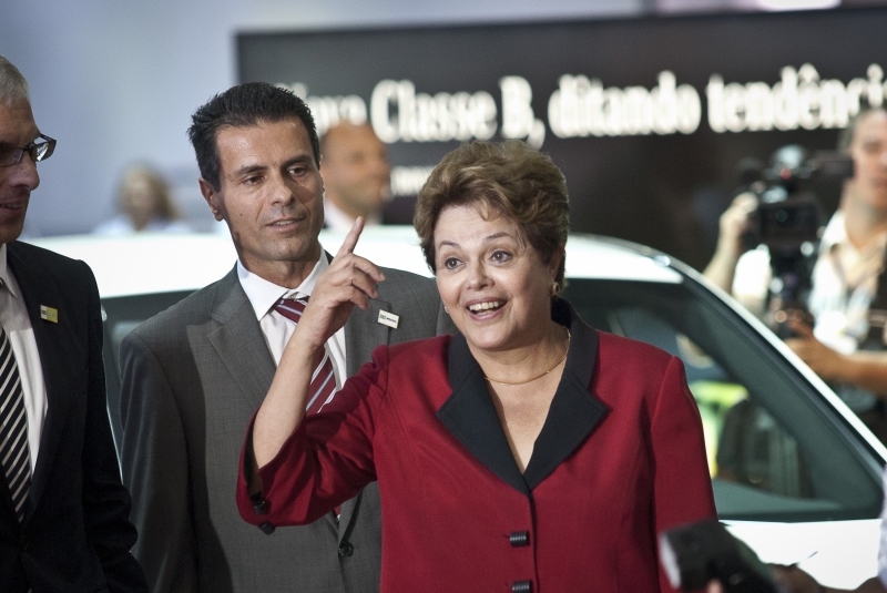 dilma_carros_novo