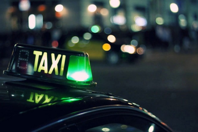 Taxi