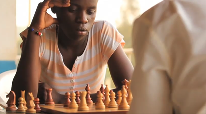 Menina pobre vira gênio do xadrez: história será filme da Disney - Só  Notícia Boa