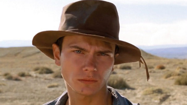 River_2|River_Phoenix_1