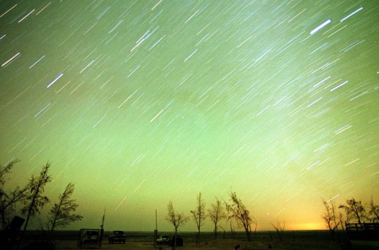 estrelas_cadentes_halley