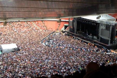 green-day-fans-sing-bohemian-rhapsody