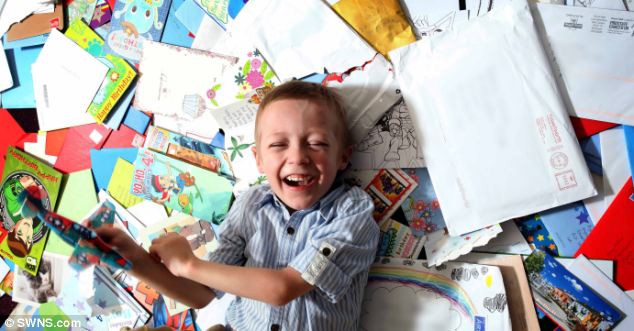 menino_cartoes|menino_cartoes2