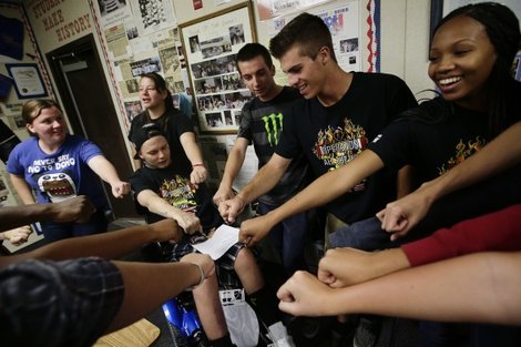 alunos_constroem_casa