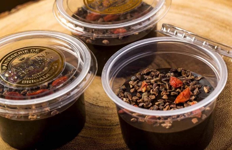 Carolina Sales Fit - Brigadeiro feito com biomassa de banana verde (foto: Filico)|Foto: Marcos Serra Lima/EGO|