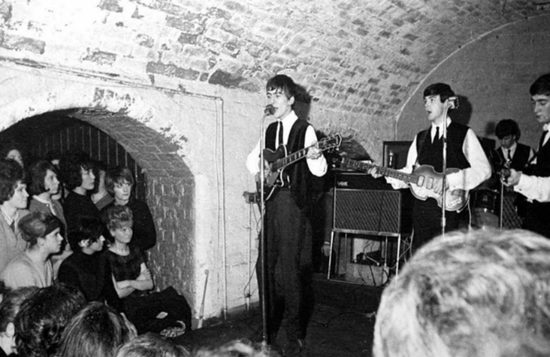 e nos anos 60 com os Beatles