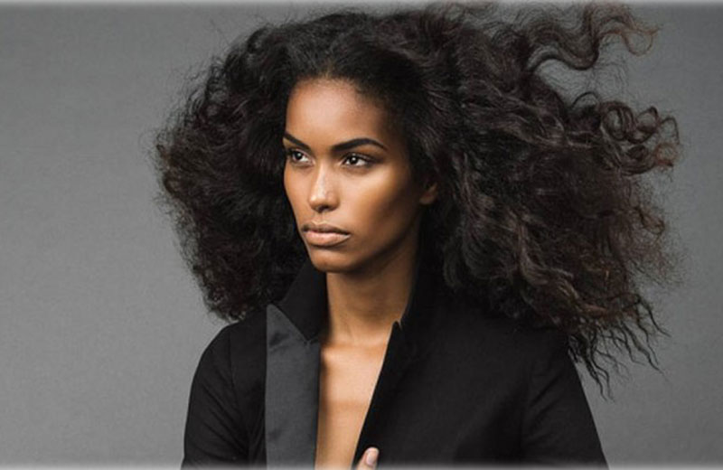 Naira Lilian em editorial - Jeff Segenreich