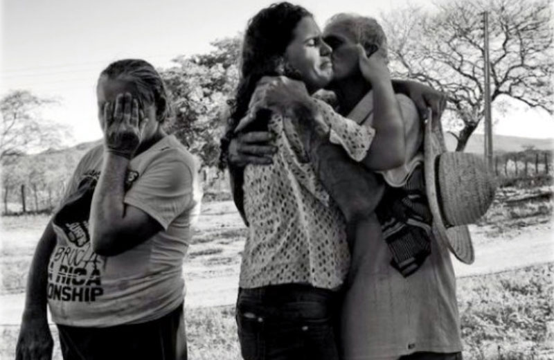 Kauany Sousa e seus pais