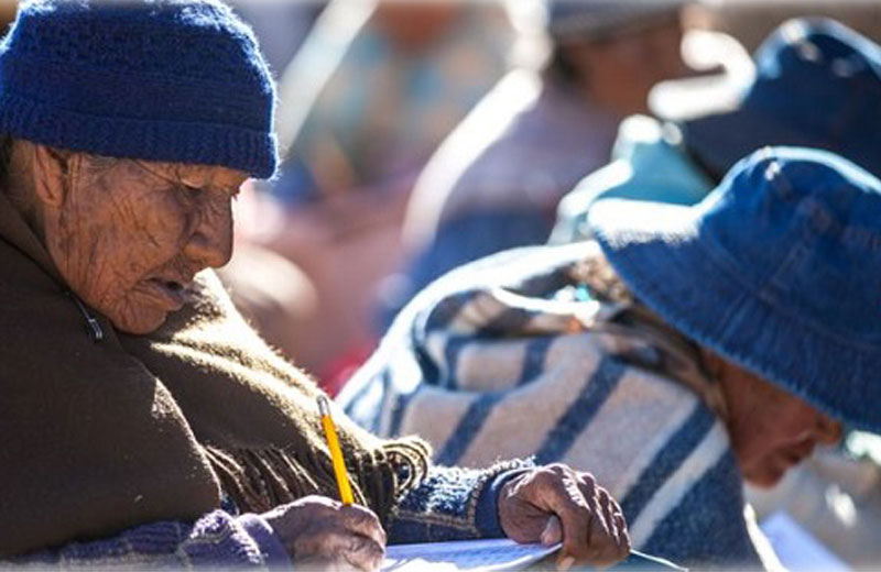 bolivia-analfabetos-close-2