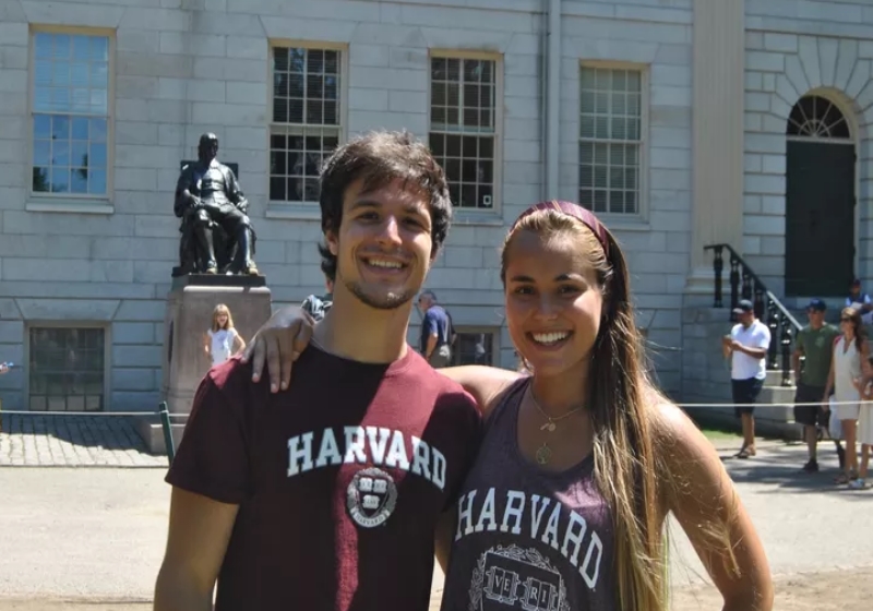 A brasileira Hannah Ananda Bougleux Gomes e o norte-americano Paul Joseph Franco