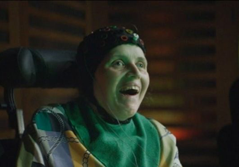 Reprodução Foto: Volvo/Sky Atlantic|O professor brasileiro Eduardo Miranda Foto: Divulgação/ Plymouth University