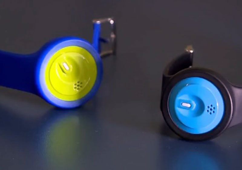 Pulseiras para monitorar crianças (Foto: Reprodução/TV Integração