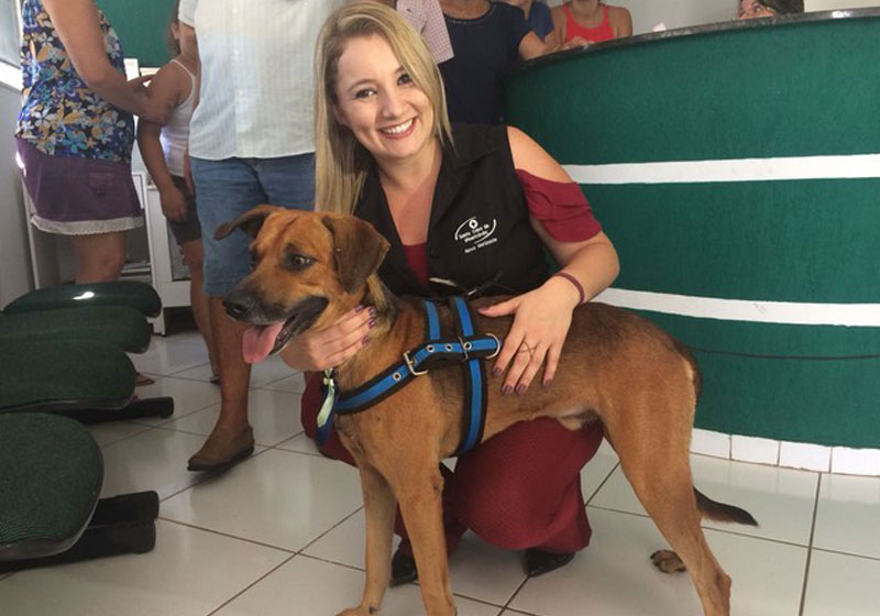 Letícia com o Campeão - Foto: Marcos Lavezo/G1