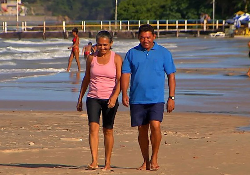 Casal que devolveu o celular - Foto: reprodução / TV Anhanguera|||