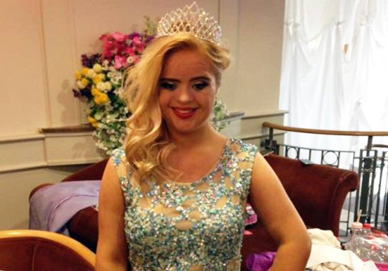 Kate Grant - Foto: reprodução / Facebook||