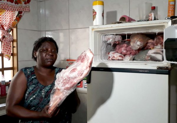 Simone recebe doações - Foto: reprodução / TVTEM