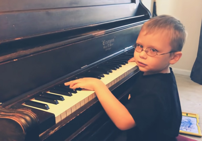 Avett Ray - Foto: reprodução / Youtube