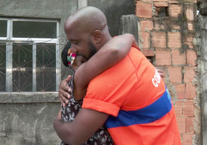 Dona Eli e Leandro - Foto: Foto: Reprodução/TV Globo|