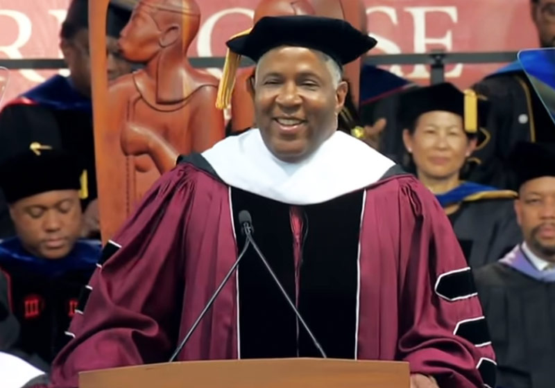 Robert Frederick Smith - Foto: reprodução / Youtube / Morehouse College