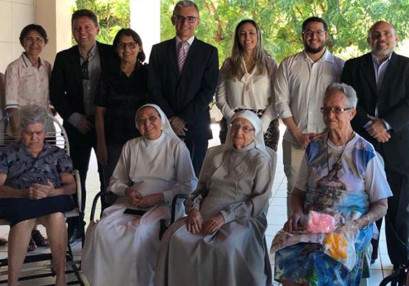 O juiz e as freiras - Foto: Divulgação/TJCE