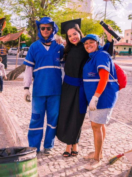Vanessa e os pais - Foto: Cleyton de Paula