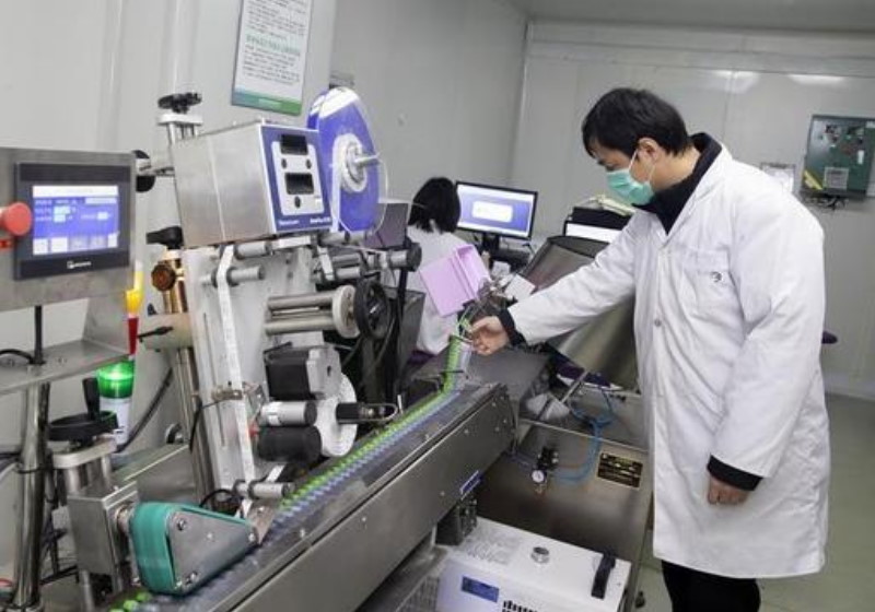 Pesquisadores desenvolvem vacina contra o coronavírus Foto: EFE/EPA