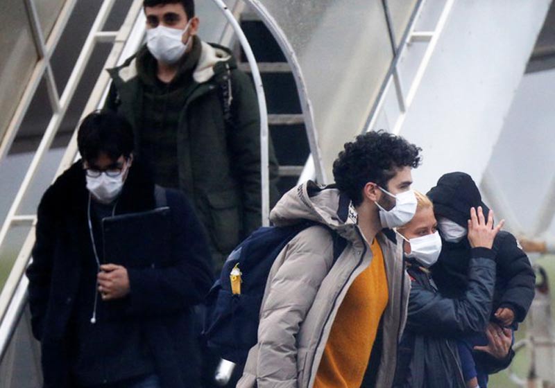 Chegada de brasileiros repatriados da China - Foto: Adriano Machado/Reuters
