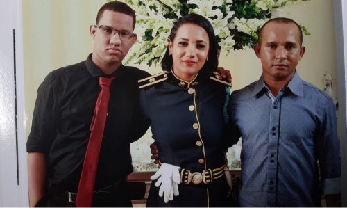 Andreia e a família agora - Foto: arquivo pessoal