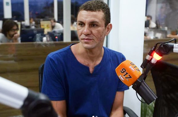 Wesley Francisco Muniz na rádio - Foto: João Godinho/OTempo