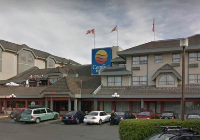 canada-hotel-sem-teto-close Hotel comprado em Victoria - Foto: BC Hpusing/Twitter
