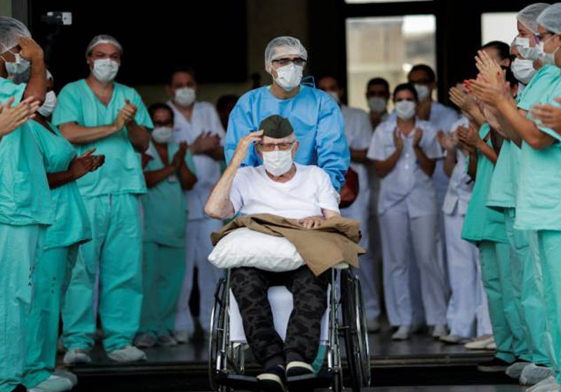 Ernando Piveta recebe no DF - Ueslei Marcelin/Reuters